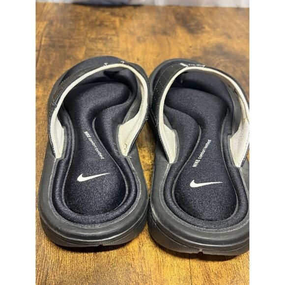 Nike Comfort Cushioned Footbed Women's Size 6 Flip Flop Thong Sandals Black - Picture 4 of 13